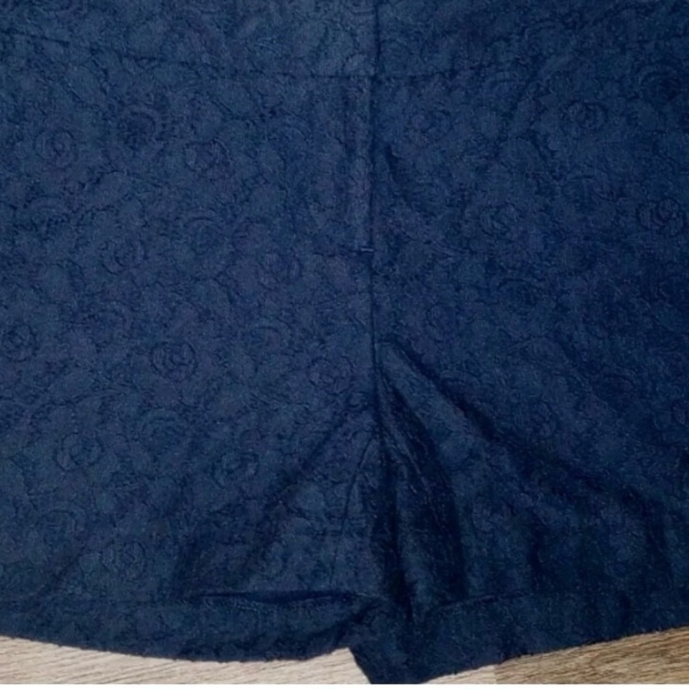 Cynthia Rowley Women Shorts Size 2 Navy Blue Floral Lace Casual Cotton Blend - Picture 7 of 8